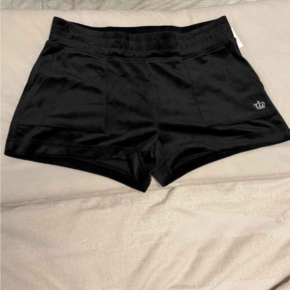 Y2K Style Juicy by Juicy Couture Black Velour Lounge Shorts NWT - L - Picture 3 of 5